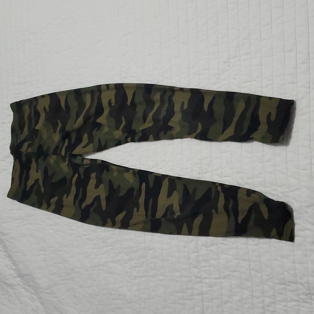 Kids camo leggings s/m